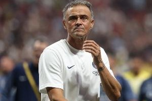 恩里克：巴黎配不上欧超杯冠军&amp;热刺表现更好 我对舍瓦利耶很满意