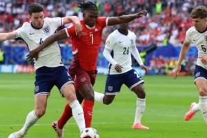 赛事赛程-【欧洲杯】英格兰1比1点球淘汰瑞士，阿坎吉失点