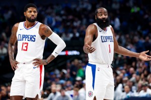 英雄联盟赛事官网-“快餐恋爱”时代来临？第二土豪线迫使各队放弃长情选择短期合同