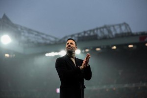 LOL赛事注册-曼联官宣范尼离队令球迷失望，弗莱彻为啥留下了？