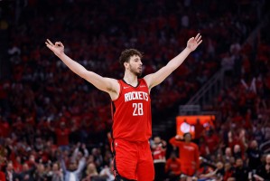 帕金斯：申京是联盟前5大个子 不仅因得分篮板助攻 还因防守优秀