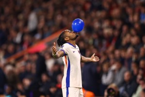 注册赢好礼-罗马诺：切尔西坚持恩昆库要永久转会&amp;拜仁想租+买断，双方还在谈