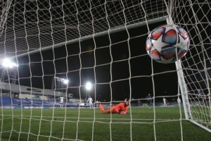 英雄联盟赛事官网-取消客场进球制？弗格森都挑不出理的规则岂可取消